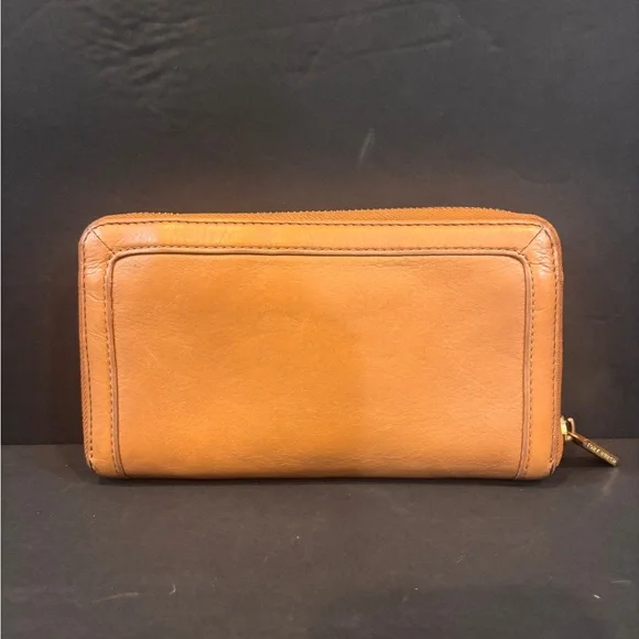 Tory Burch Amanda Continental Brown Leather Zip Around Wallet - Picture 2 of 16